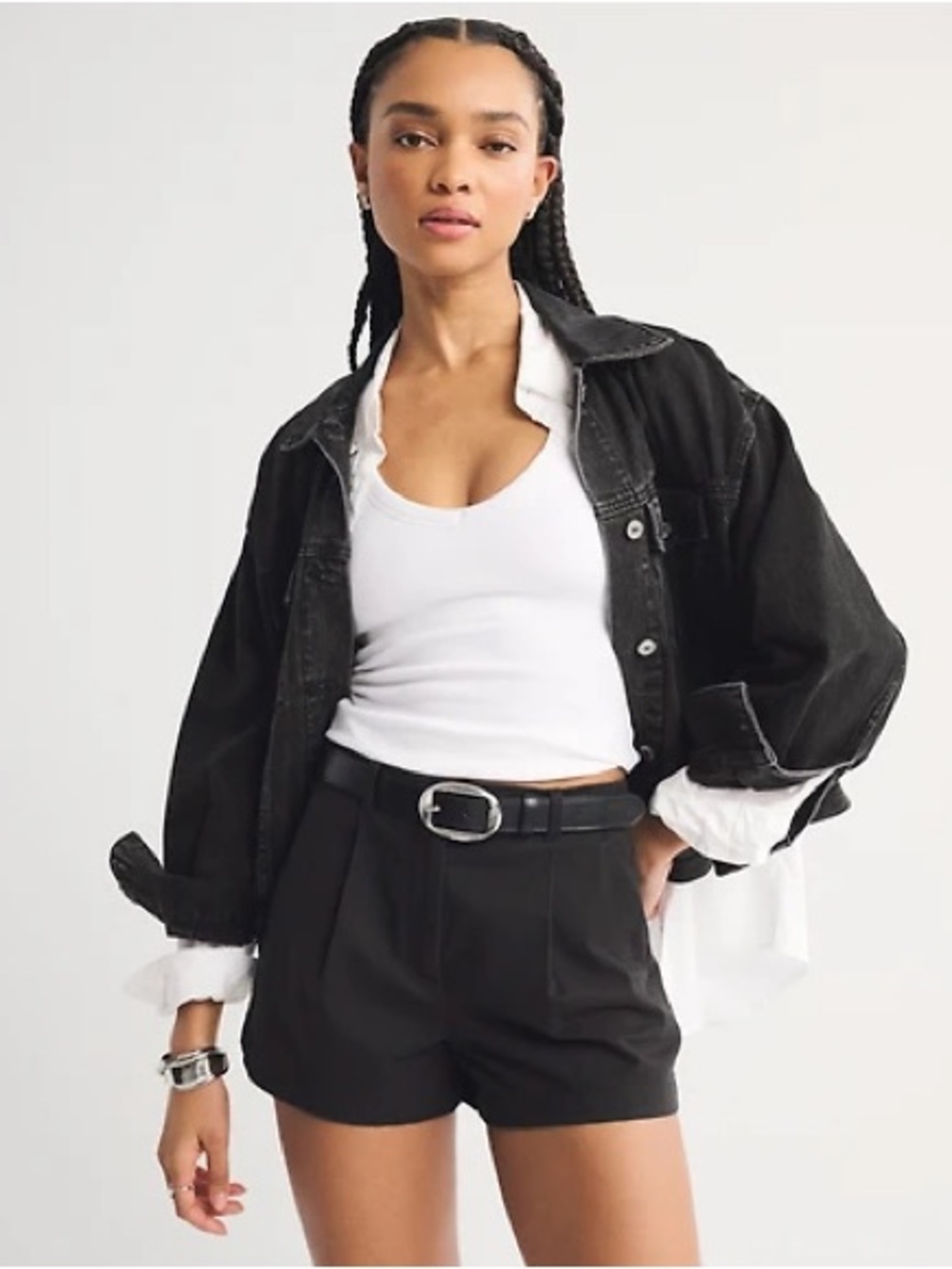 Abercrombie sloane low rise tailored black shorts size 30 BNWT